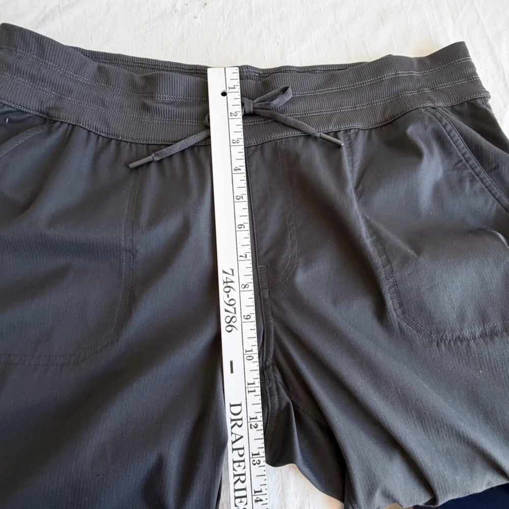 The North Face Women's Lightweight Black Aphrodite Hiking Pants XL